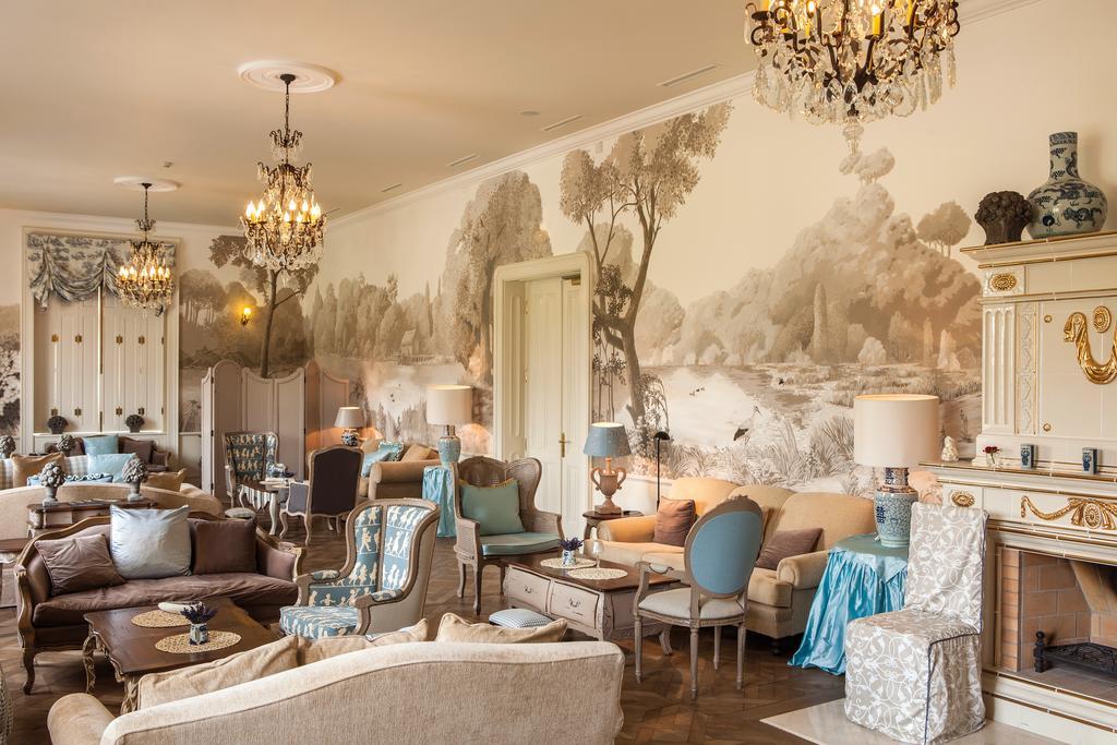 Amade Chateau Vrakúň Eksteriør bilde